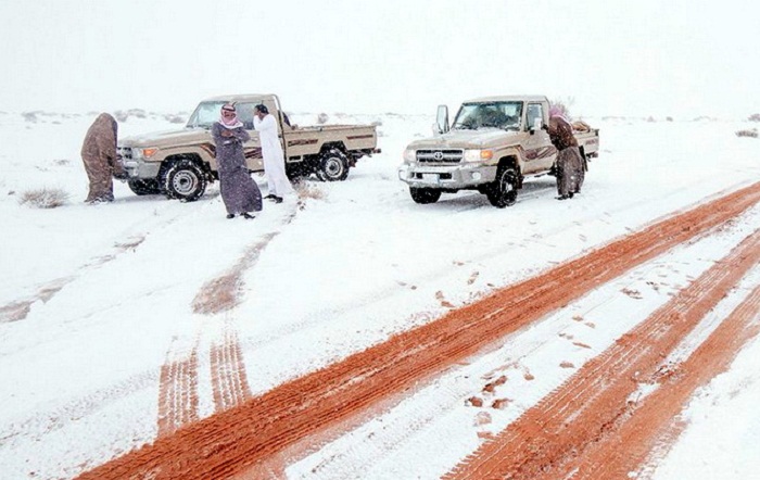 Ərəbistan yarımadasına qar yağdı